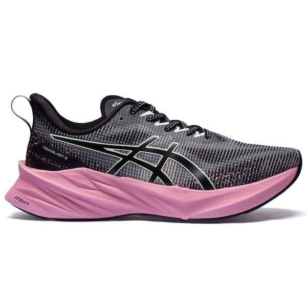 Foto do tênis Asics Novablast 3 LE