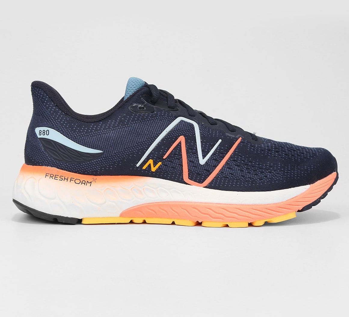 Foto do tênis New Balance Fresh Foam 880 v12